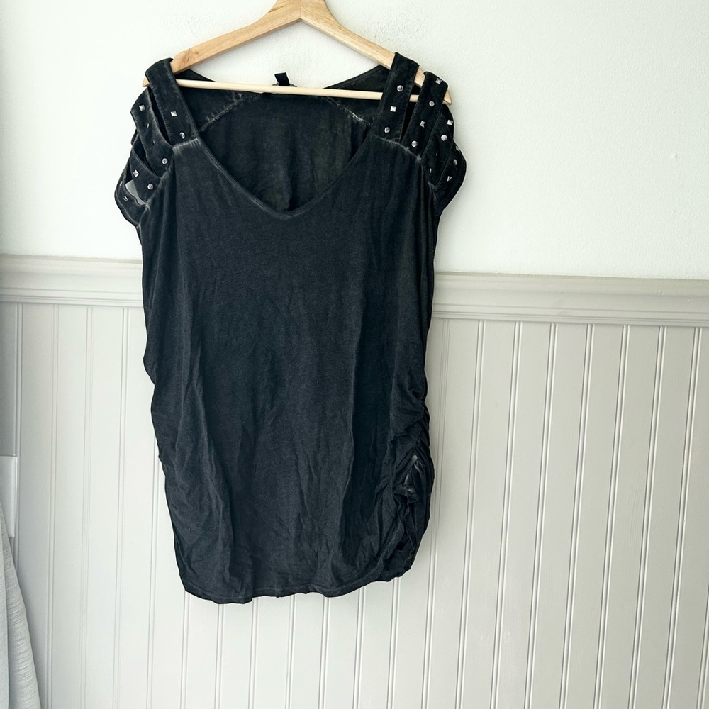 Rock & Republic XL Cold Shoulder Charcoal Black Studded Blouse
